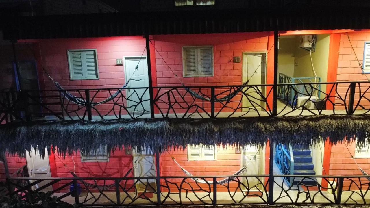 Arrecife Montanita Hostal Buitenkant foto